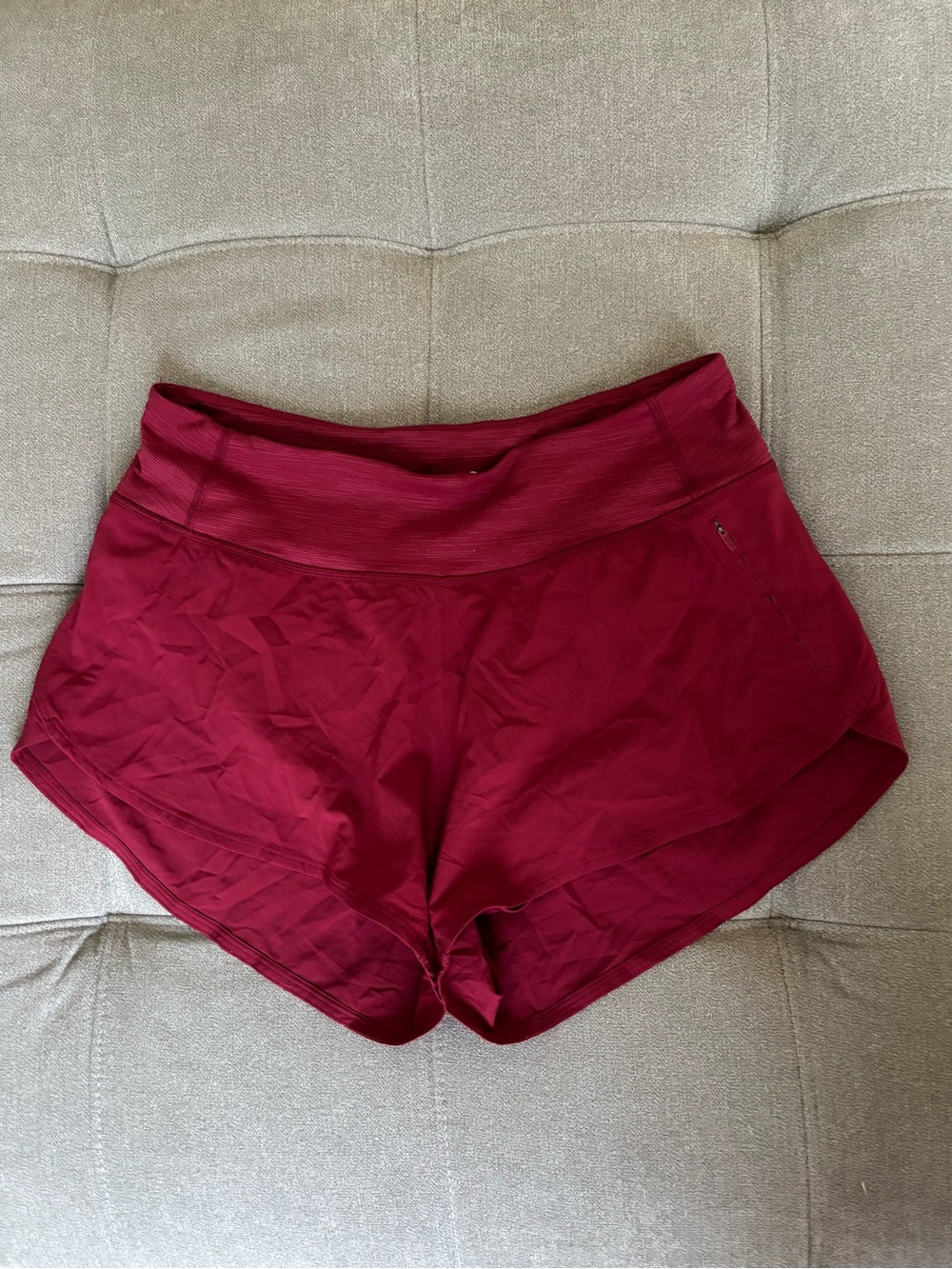 Outdoor Voices Women’s Hudson 2.5" Athletic Shorts